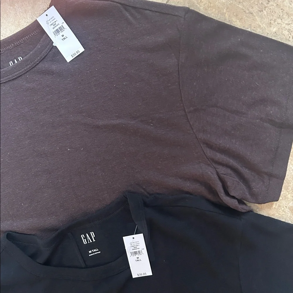 2 NWT Tall Gap Linen Crop Tees - Picture 3 of 11